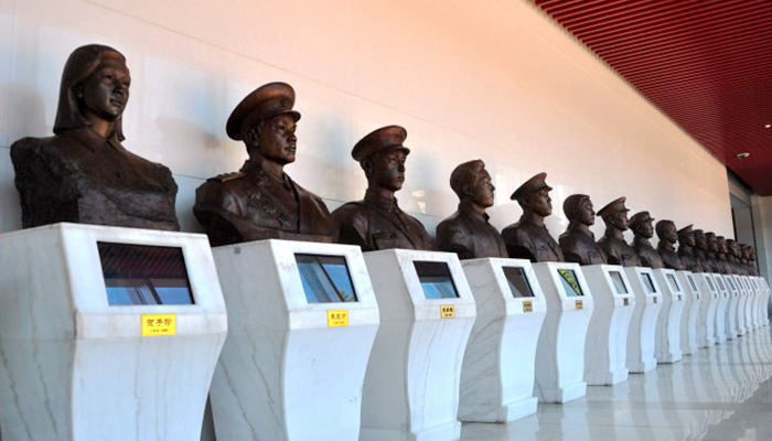 M88体育塑料参观井冈山博物馆